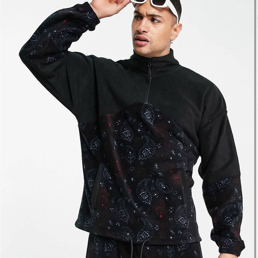 Oversized Paisley Fleece